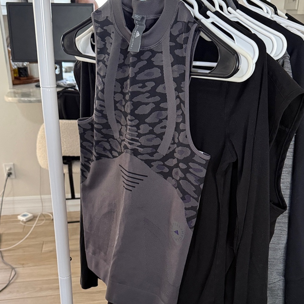 adidas x Stella McCartney  Grey Patterned Seamless Tank